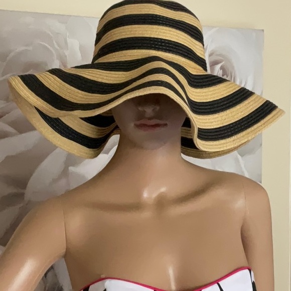 J crew floppy black/tan striped sun hat